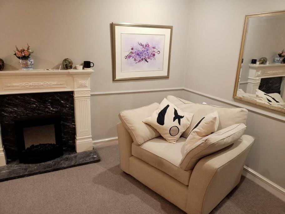 شقة Lotus House Needingworth المظهر الخارجي الصورة